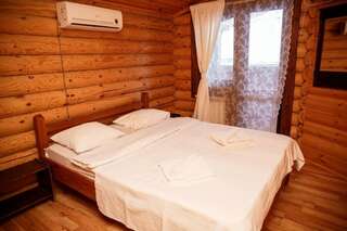 Гостевой дом Вишневый сад Городец Коттедж с собственным бассейном-7